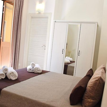 Ospitalita Siciliana Bed and Breakfast Noto Buitenkant foto