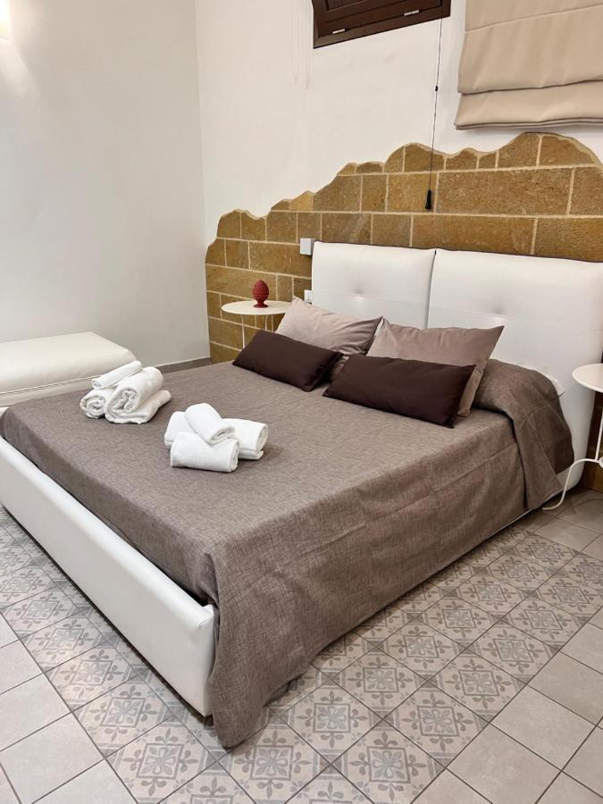 Ospitalita Siciliana Bed and Breakfast Noto Buitenkant foto